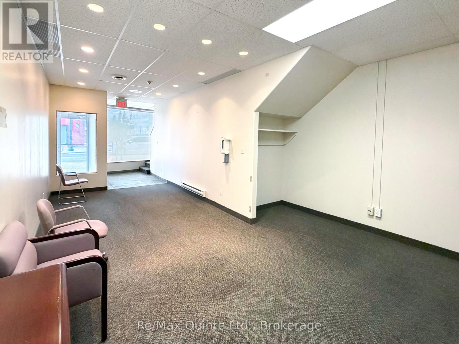 Unit 2 - 69-71 Dundas Street W, Quinte West, Ontario  K8V 3P4 - Photo 4 - X13696926