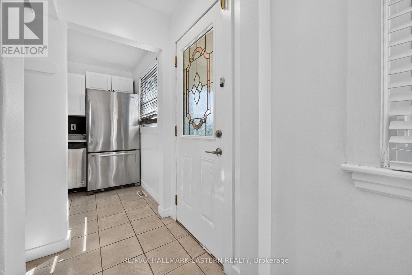 754 Crawford Place, Peterborough, Ontario  K9J 3X3 - Photo 5 - X13697094