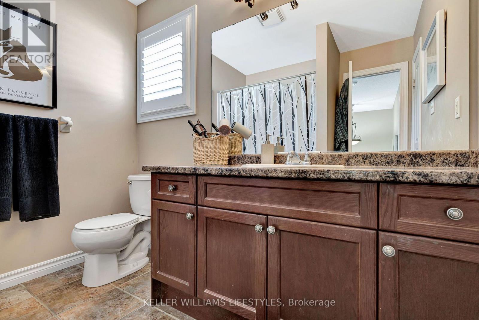 1726 Ennismore Crescent, London North, Ontario  N6G 5M9 - Photo 28 - X13697108