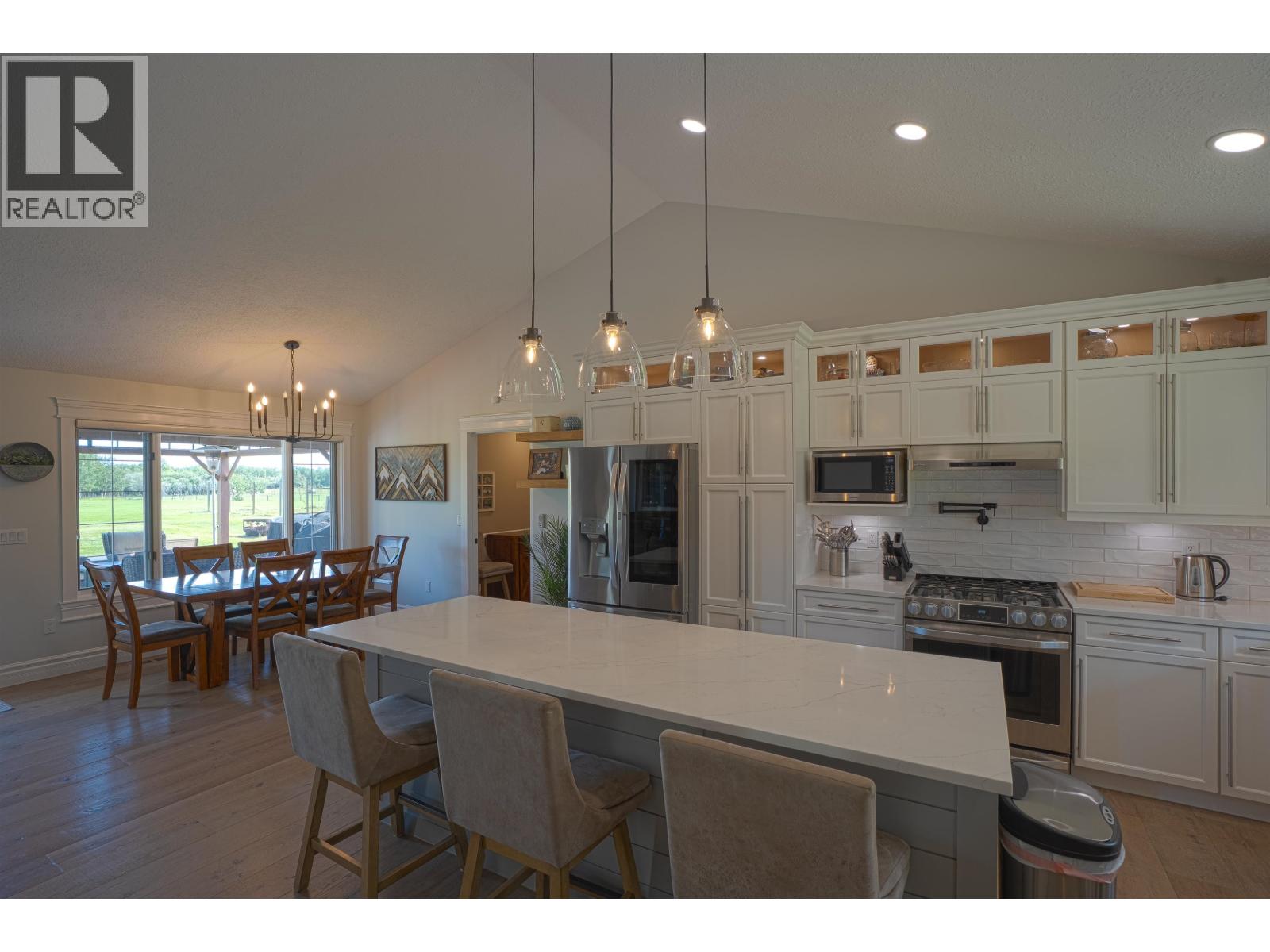 10583 86 Street, Fort St. John, British Columbia  V1J 8E4 - Photo 4 - R3157547