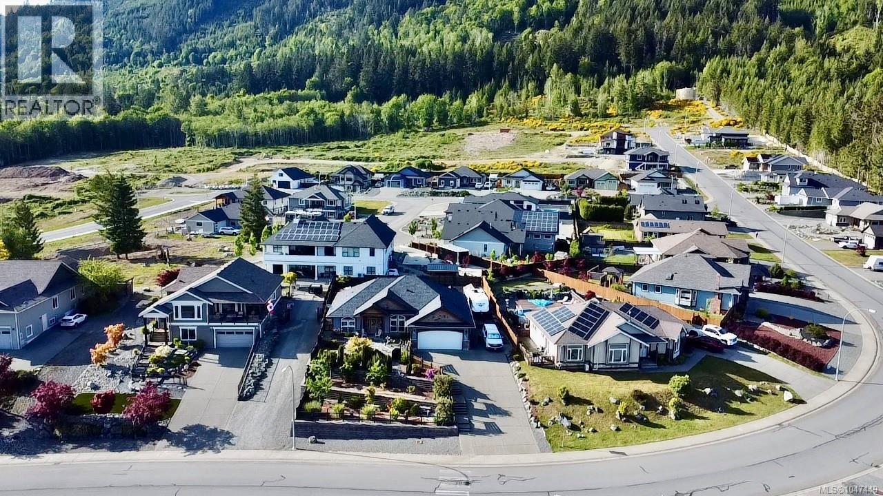 482 Mountain View Dr, Lake Cowichan, British Columbia  V0R 2G1 - Photo 15 - 1047449