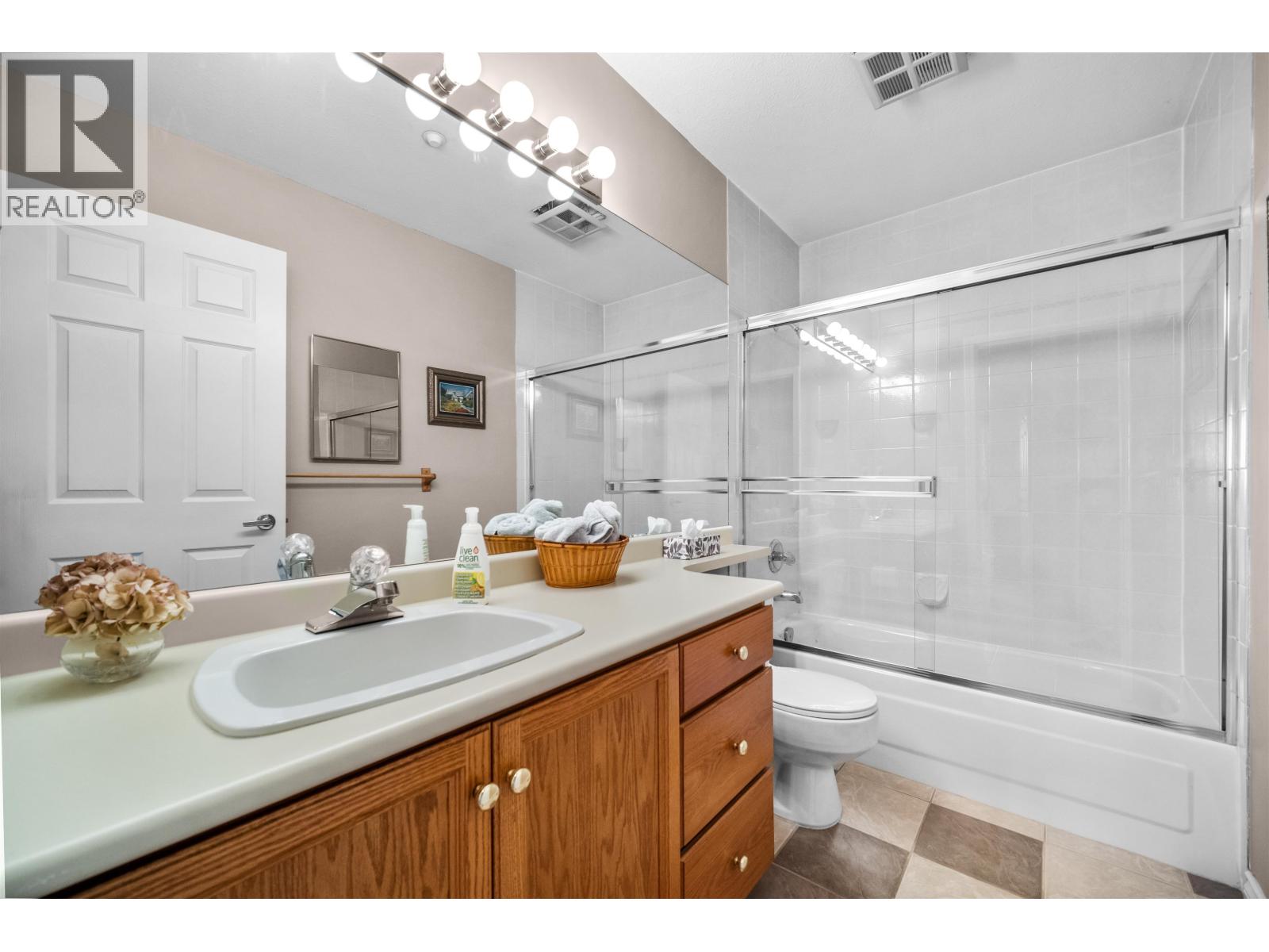 504 25 Richmond Street, New Westminster, British Columbia V3L 5P9 - Photo 21 - R3157554