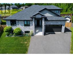161 Dogwood CRES, Thunder Bay, Ontario