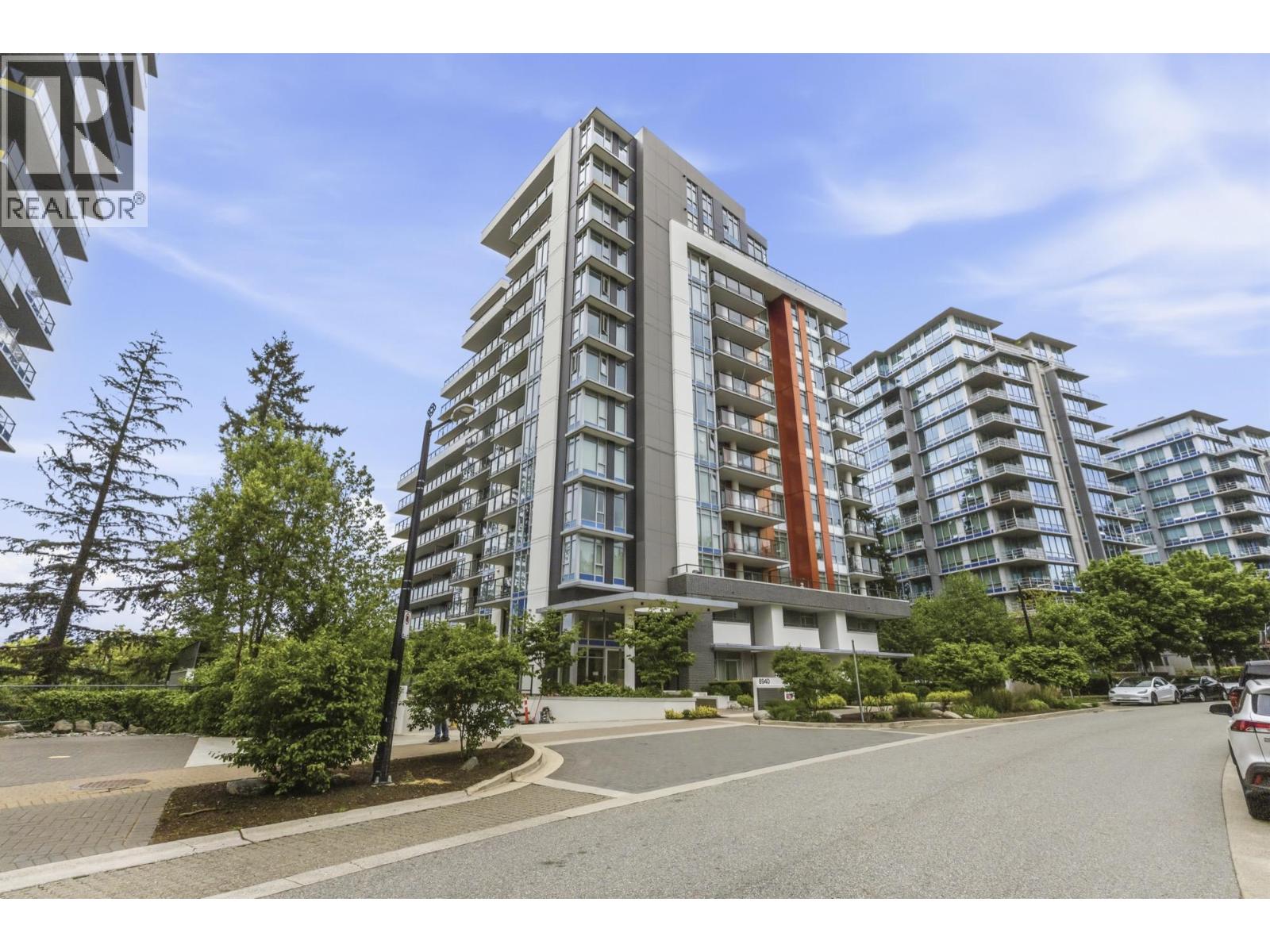 702 8940 University Crescent, Burnaby, British Columbia  V5A 0E7 - Photo 2 - R3127039