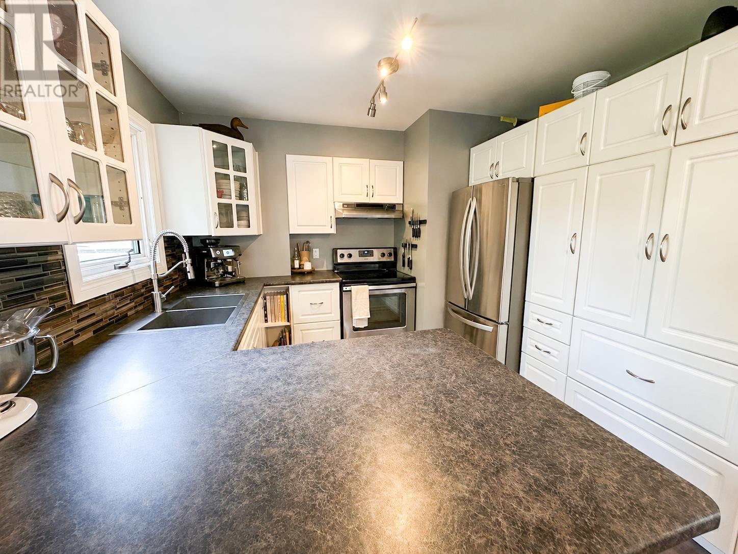 73 Dickenson Rd, Balmertown, Ontario  P0V 1C0 - Photo 7 - TB2602171