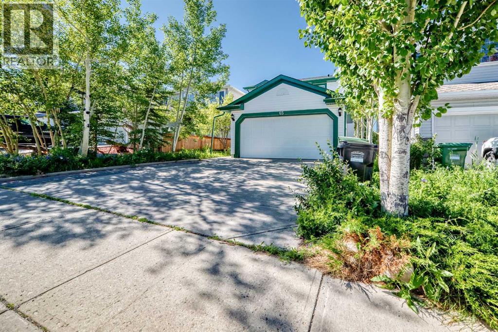 65 Tuscarora Place NW, Calgary, Alberta  T3L 2G1 - Photo 2 - A2335522