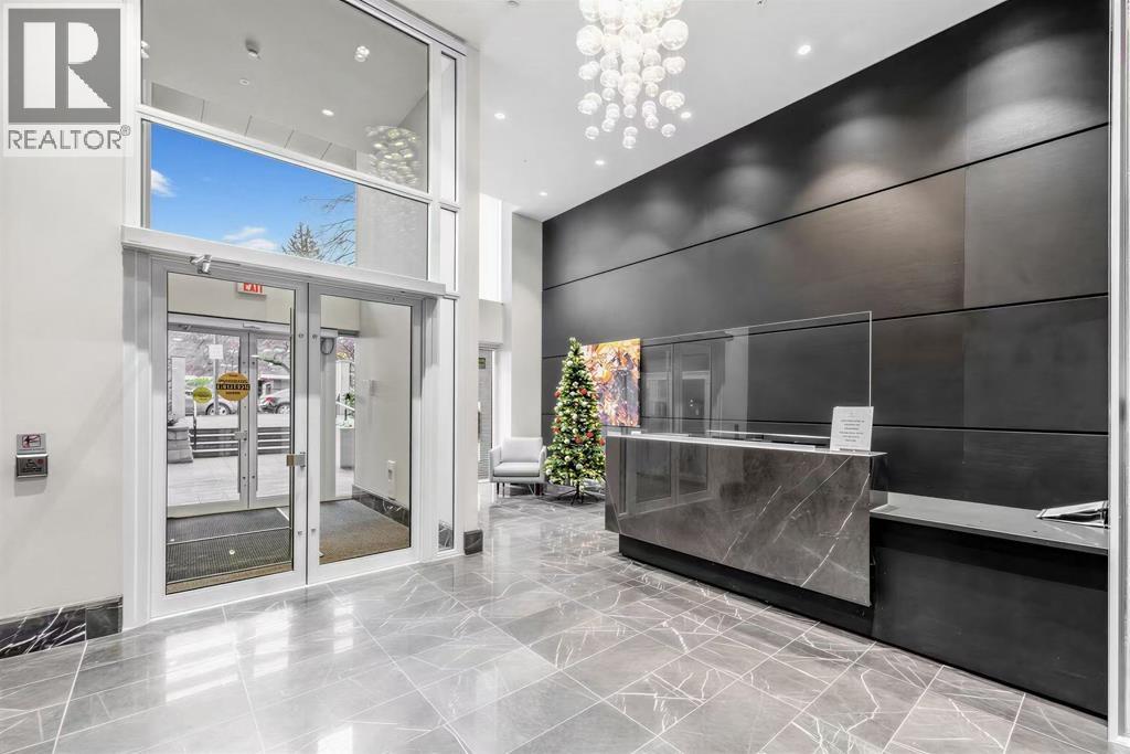 702 7228 Adera Street, Vancouver, British Columbia  V6P 0H8 - Photo 2 - R3157211