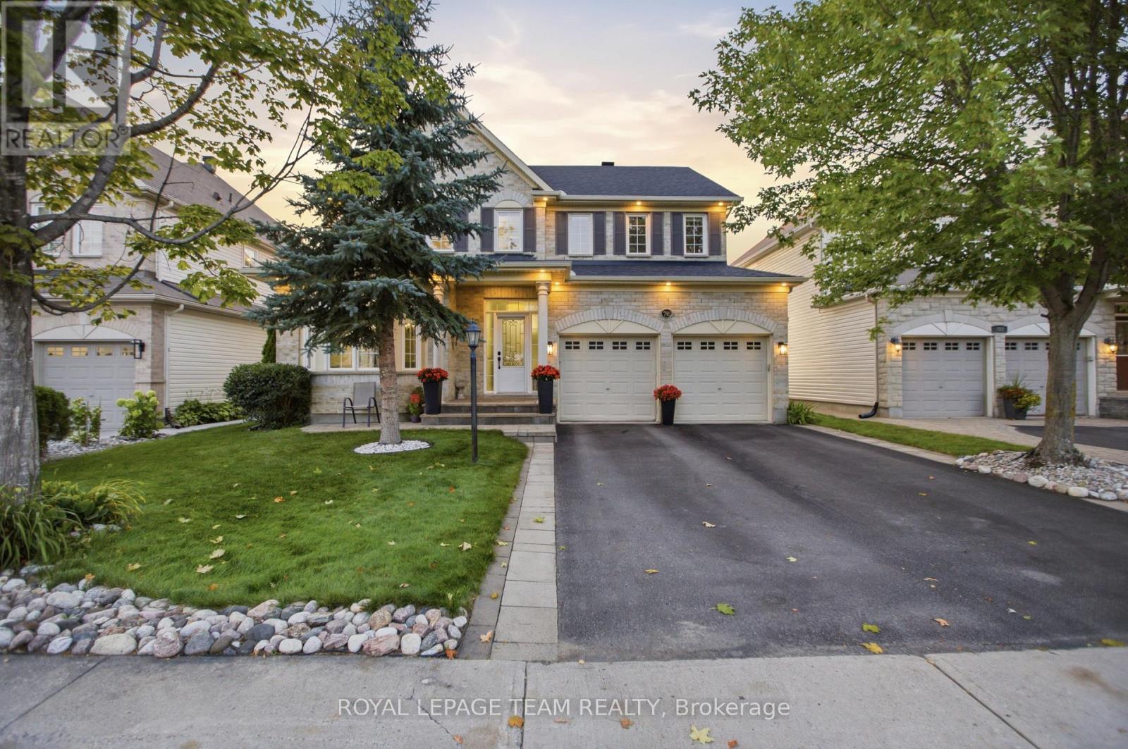 790 KILBIRNIE DRIVE, Ottawa, Ontario