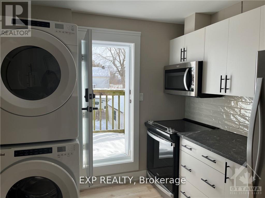 9 Kent Street, Smiths Falls, Ontario  K7A 1B5 - Photo 13 - X13696990