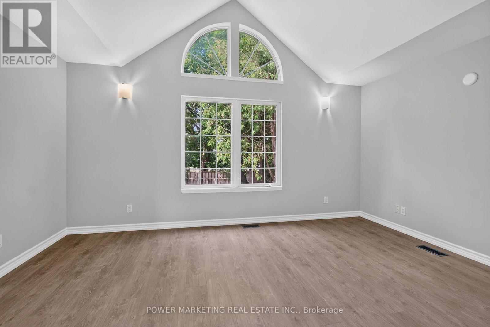986 Laporte Street, Ottawa, Ontario  K1J 7B4 - Photo 17 - X13696996