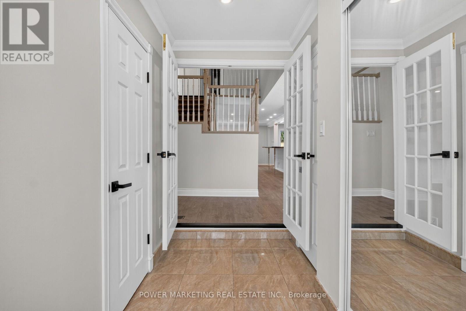 986 Laporte Street, Ottawa, Ontario  K1J 7B4 - Photo 23 - X13696996