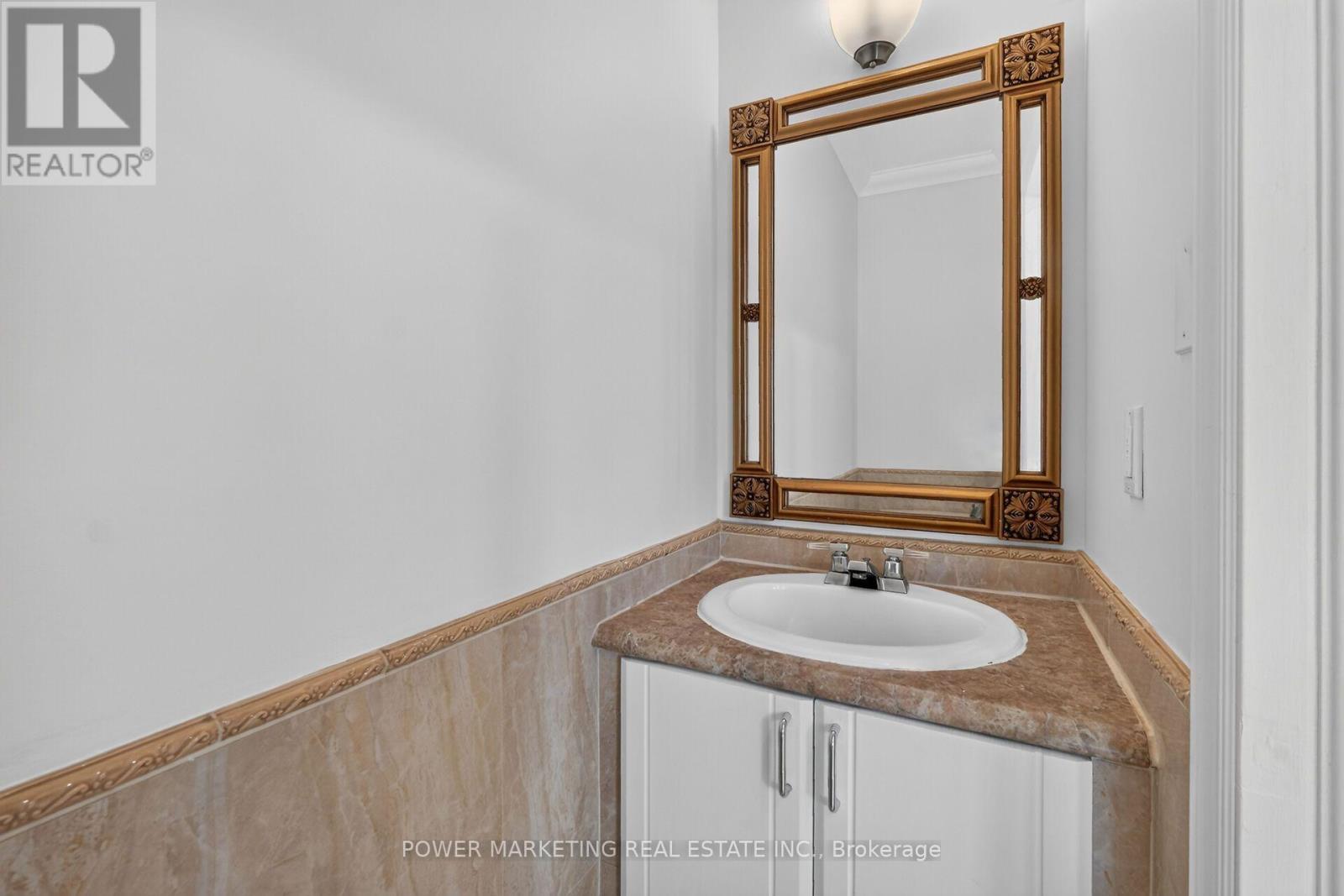 986 Laporte Street, Ottawa, Ontario  K1J 7B4 - Photo 33 - X13696996