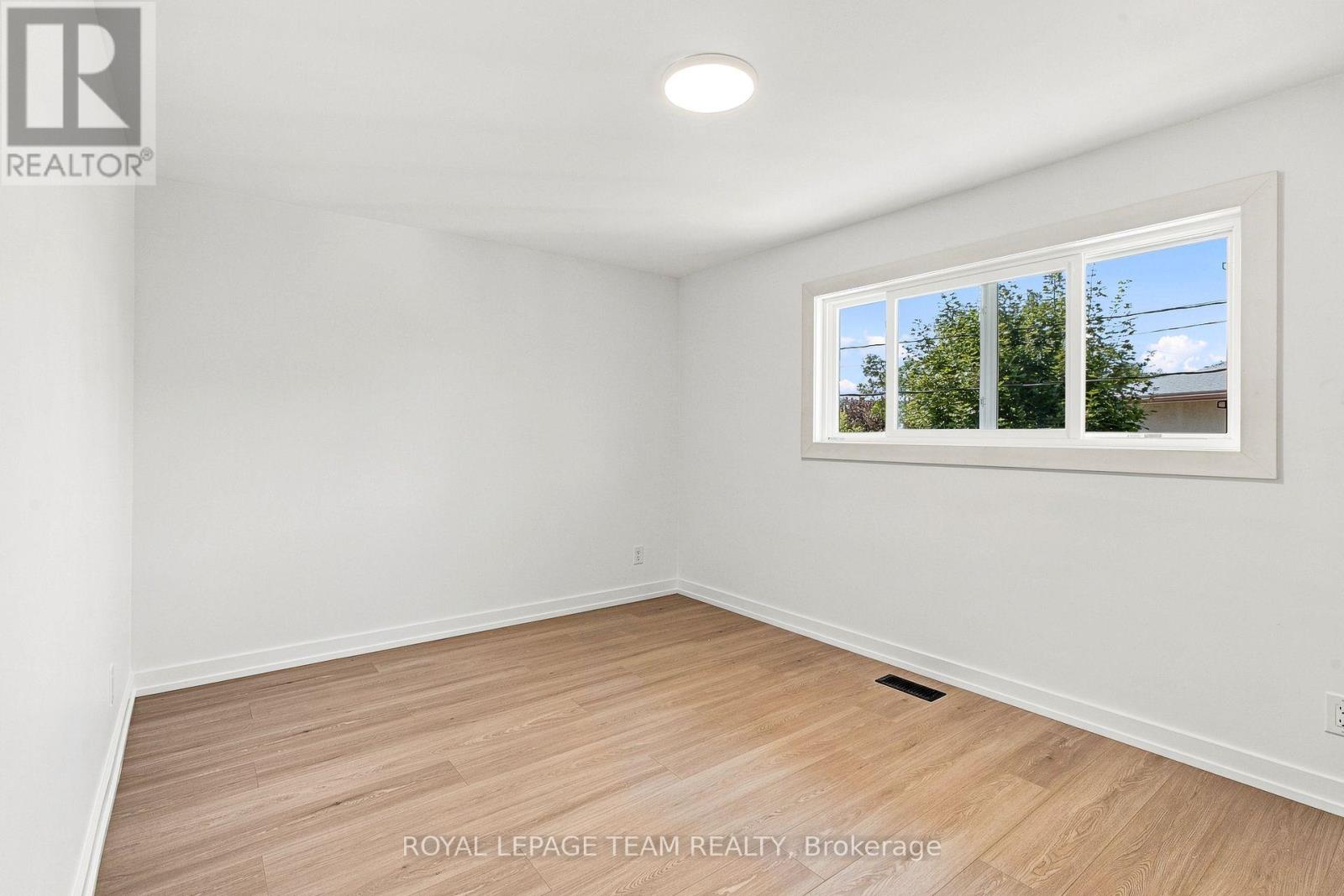 1001 Meadowlands Drive, Ottawa, Ontario  K2C 0K4 - Photo 22 - X13697064
