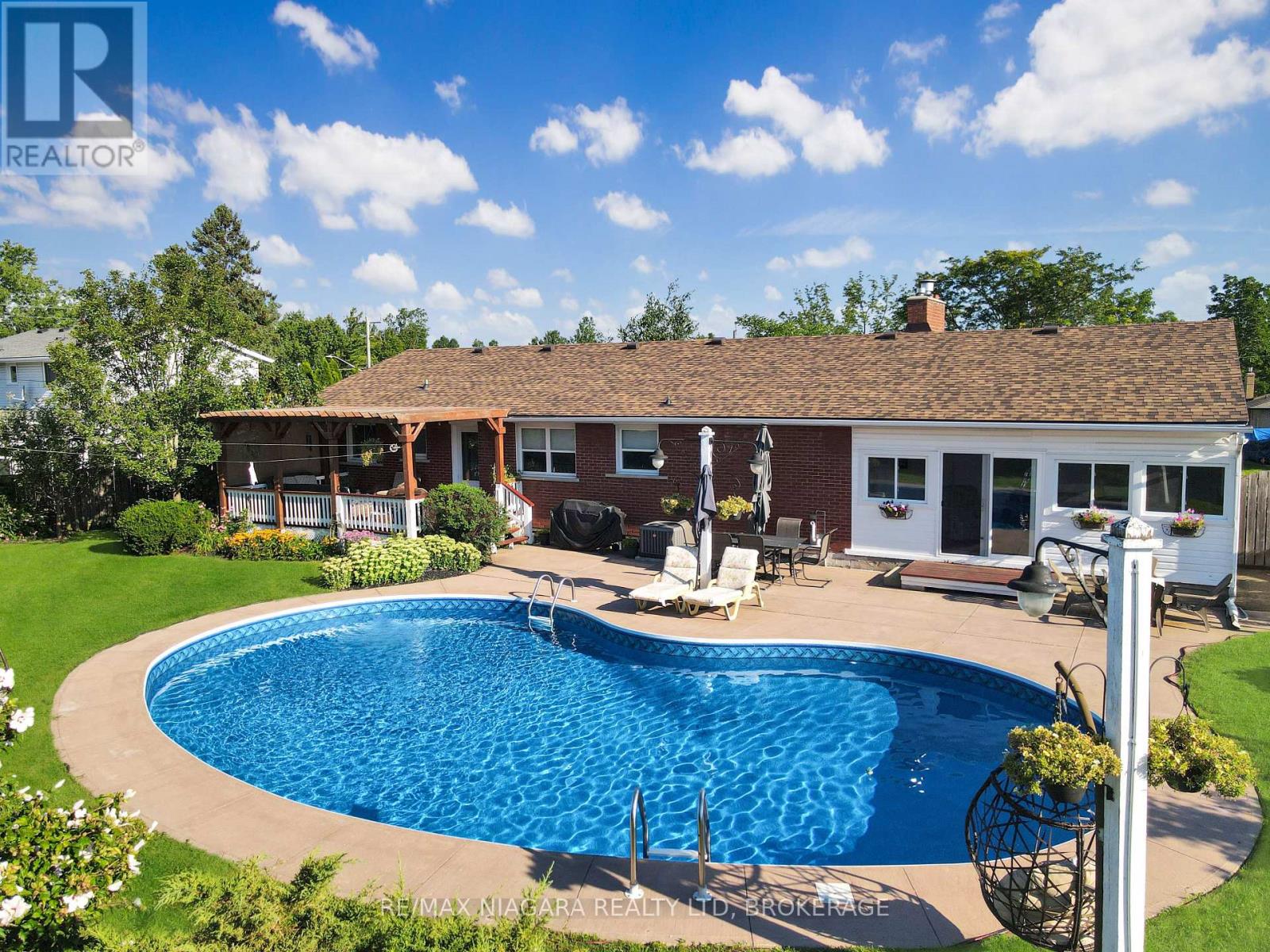 27 Lindbergh Drive, Fort Erie (Central), Ontario L2A 2Z5 - Photo 29 - X13697050