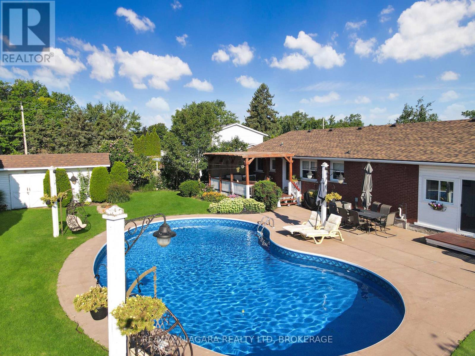 27 Lindbergh Drive, Fort Erie (Central), Ontario L2A 2Z5 - Photo 30 - X13697050