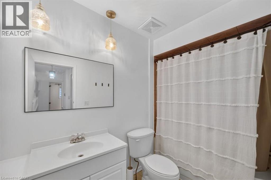 27 Gretna Court, Hamilton, Ontario  L9C 4V1 - Photo 32 - 40856089