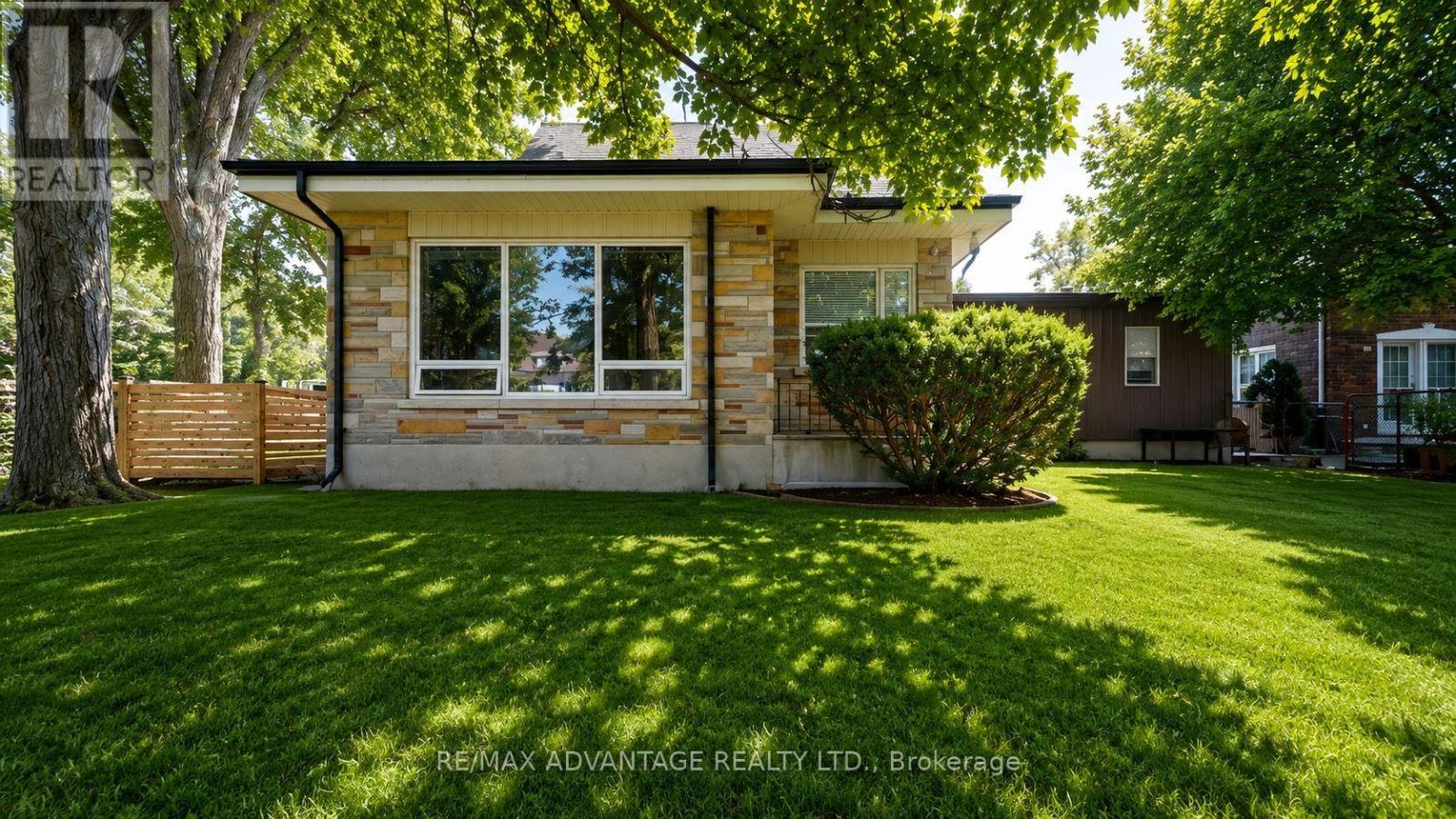 4 Farley Place, St. Thomas, Ontario  N5R 3E5 - Photo 45 - X13633692