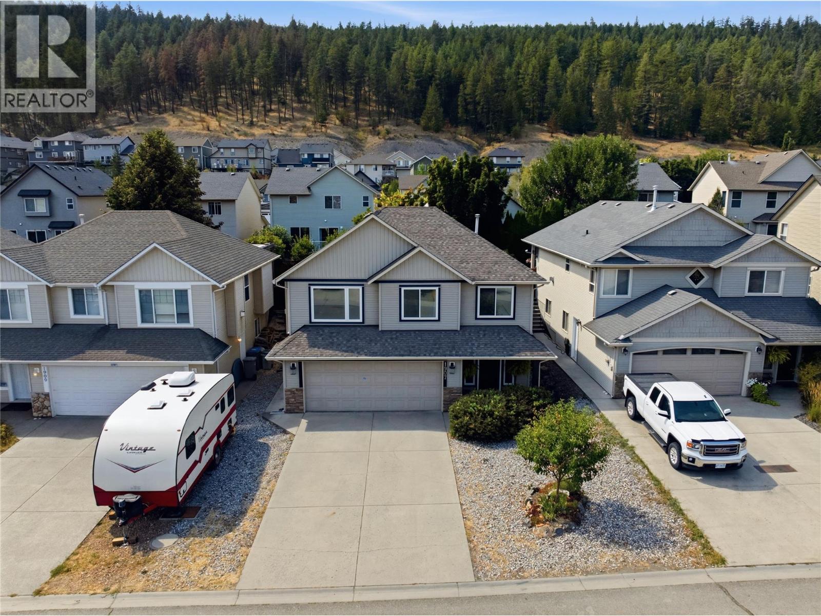 1907 Snowberry Crescent, Kamloops, British Columbia  V1S 1Z8 - Photo 5 - 10398073