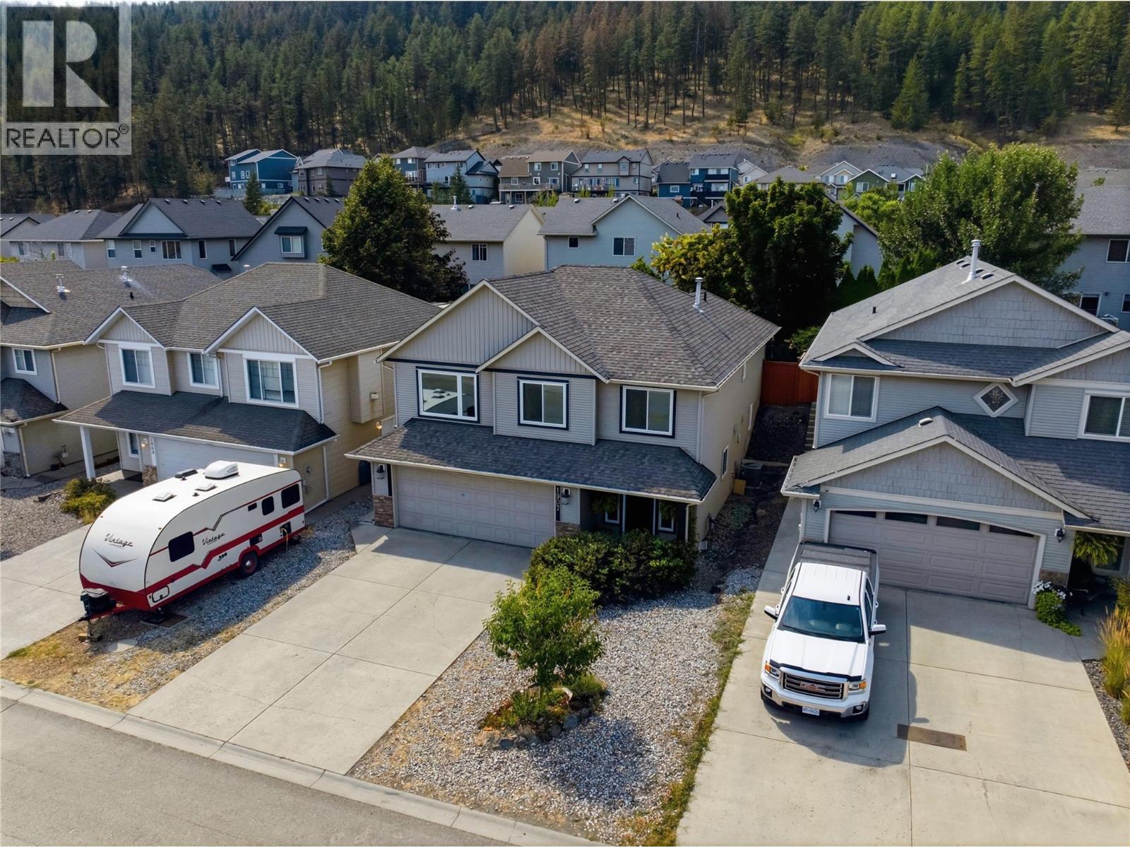 1907 Snowberry Crescent, Kamloops, British Columbia  V1S 1Z8 - Photo 6 - 10398073