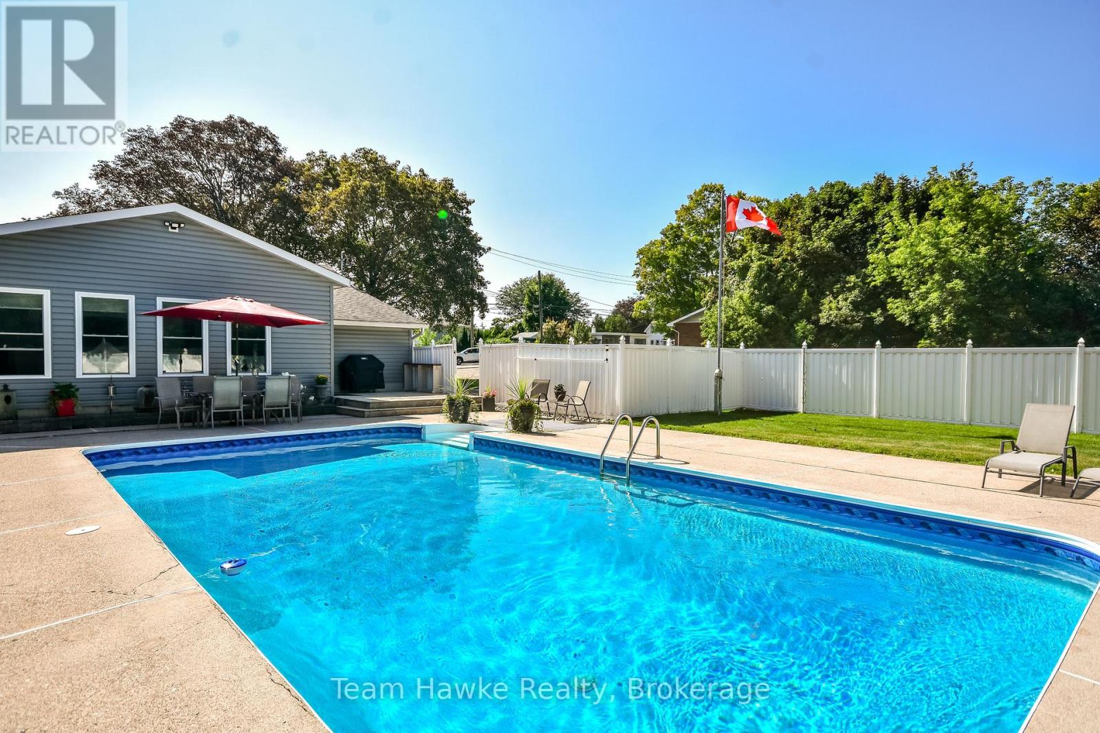 25 Lucy Street, Penetanguishene, Ontario  L9M 1K7 - Photo 43 - S13697012