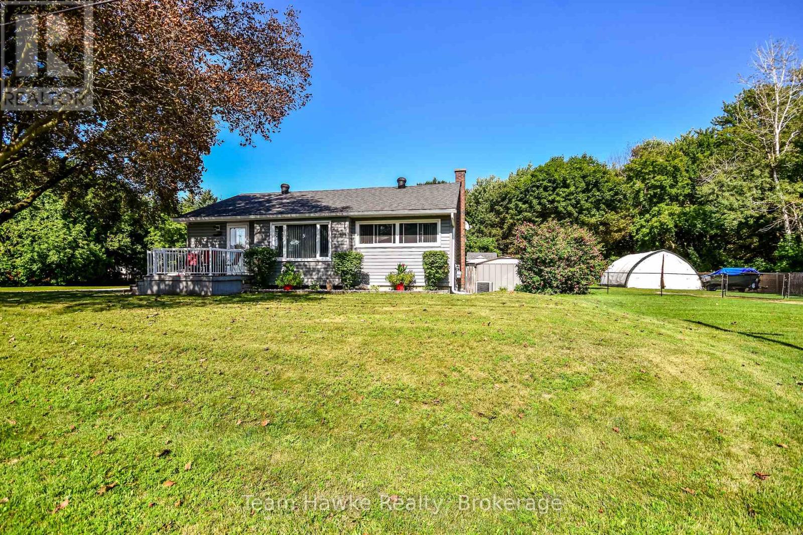25 Lucy Street, Penetanguishene, Ontario  L9M 1K7 - Photo 6 - S13697012