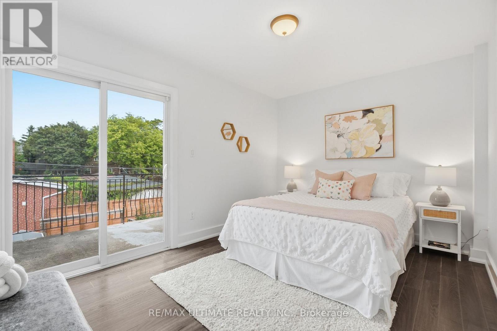 305 Winona Drive, Toronto, Ontario  M6C 3S8 - Photo 25 - C13696966