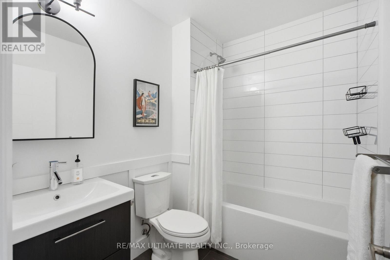 305 Winona Drive, Toronto, Ontario  M6C 3S8 - Photo 27 - C13696966