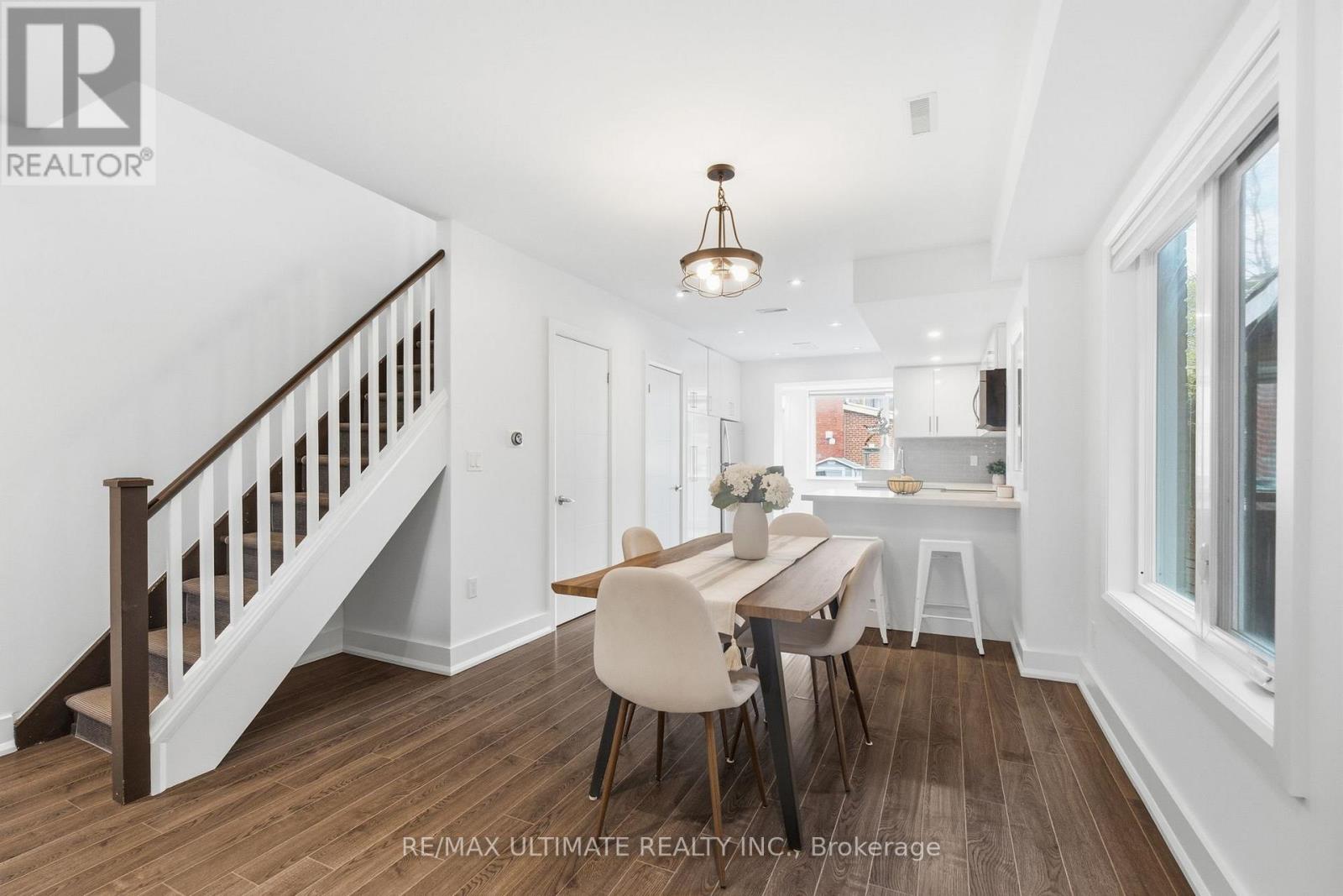 305 Winona Drive, Toronto, Ontario  M6C 3S8 - Photo 7 - C13696966
