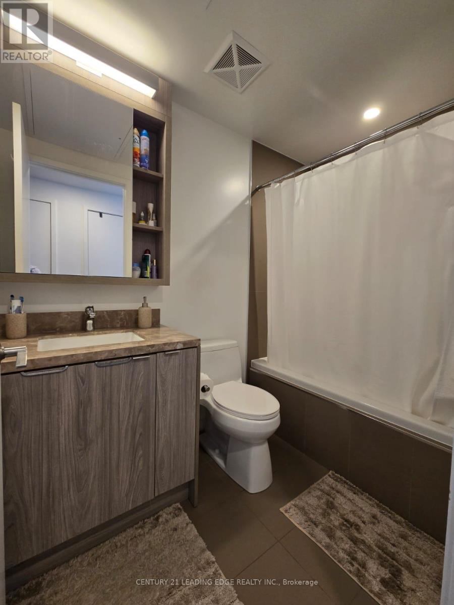 3303 - 125 Blue Jays Way, Toronto, Ontario  M5V 0N5 - Photo 11 - C13697002
