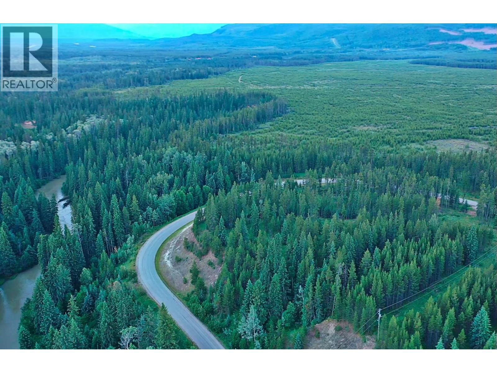 Lot 4 Crooked Creek Road, Valemount, British Columbia  V0E 2Z0 - Photo 2 - R3156054