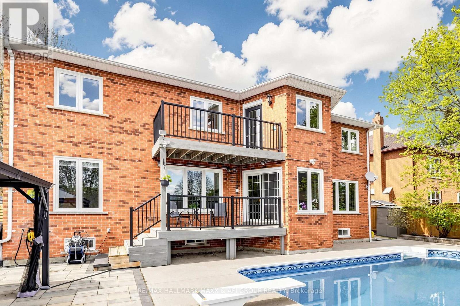 93 Timberline Trail, Aurora, Ontario  L4G 6A1 - Photo 45 - N13694432