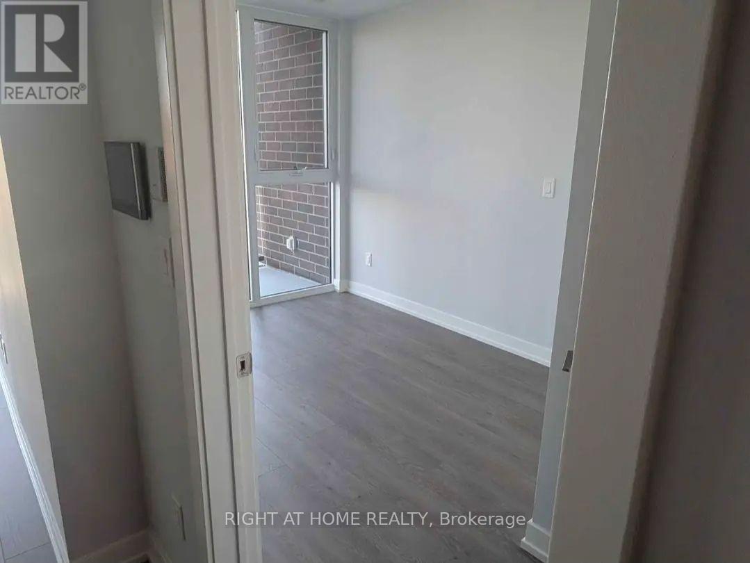 211 - 201 Brock Street S, Whitby, Ontario  L1N 0P8 - Photo 11 - E13696932