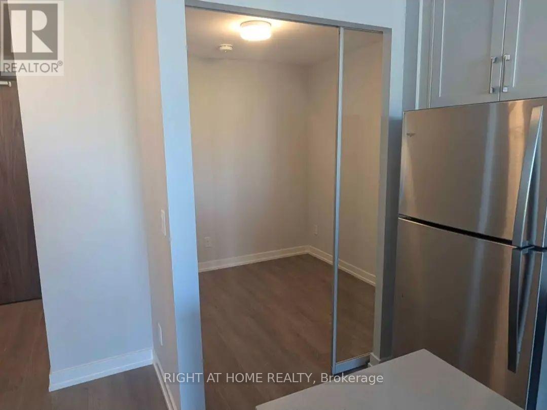 211 - 201 Brock Street S, Whitby, Ontario  L1N 0P8 - Photo 14 - E13696932