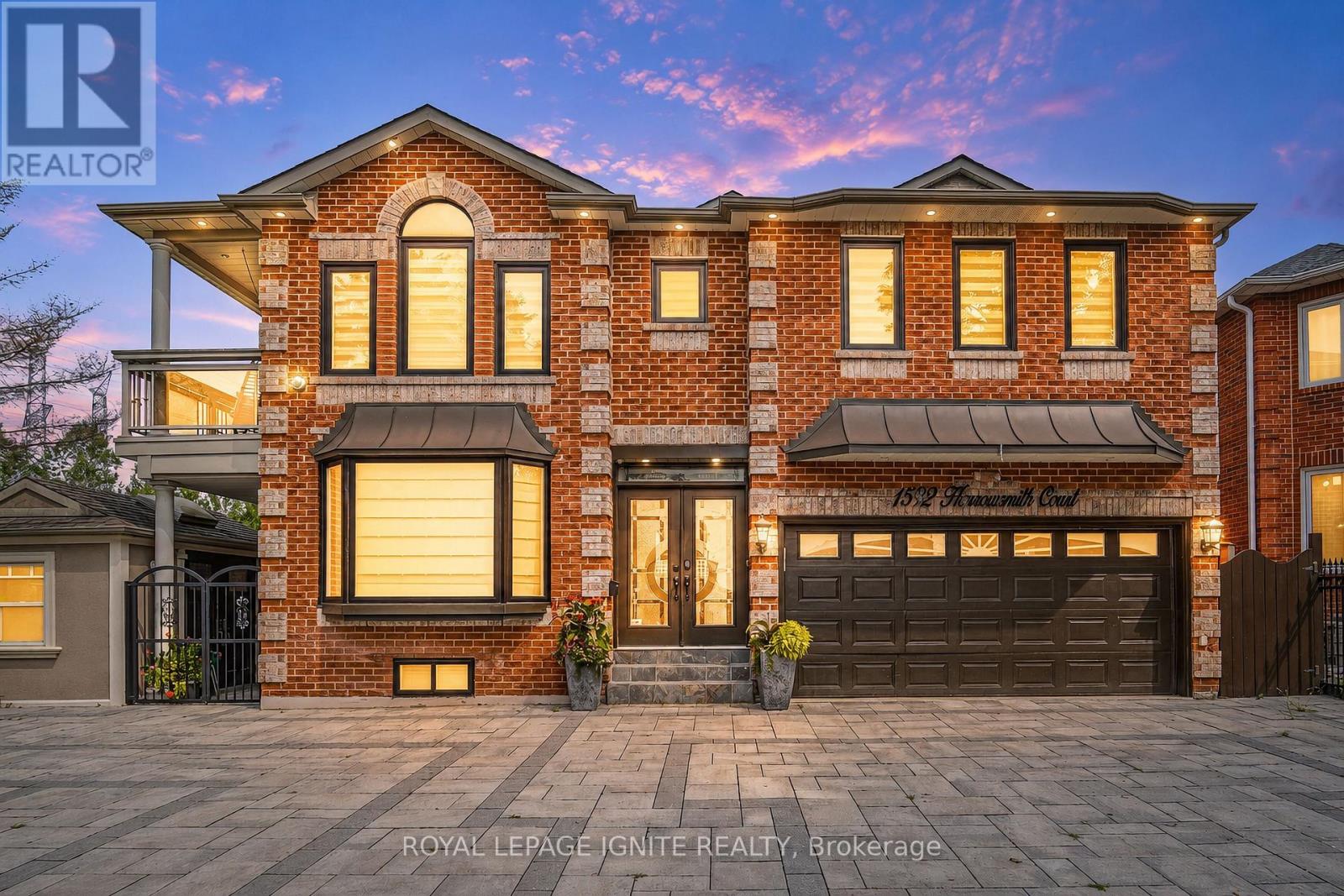 1592 Harrowsmith Court N, Pickering, Ontario  L1X 2L9 - Photo 2 - E13697088