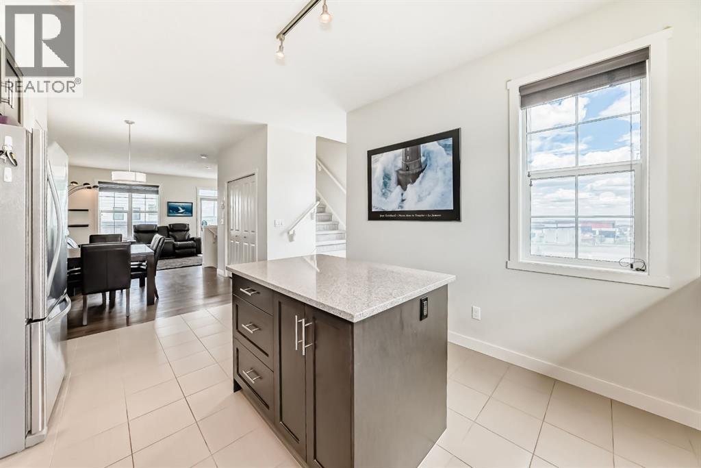 6 Nolan Hill Gate NW, Calgary, Alberta  T3R 0T9 - Photo 8 - A2320228