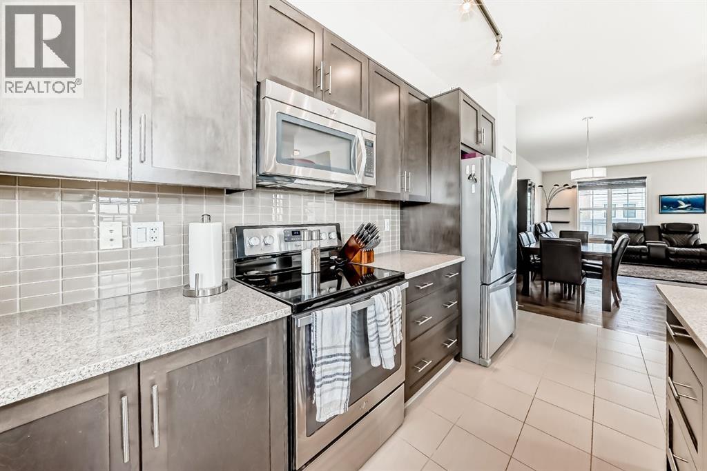 6 Nolan Hill Gate NW, Calgary, Alberta  T3R 0T9 - Photo 7 - A2320228