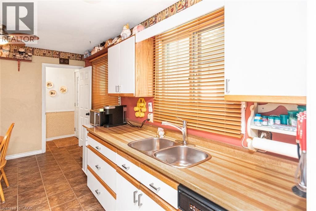 2234 Sheffield Drive, Burlington, Ontario  L7P 2X1 - Photo 16 - 40854435