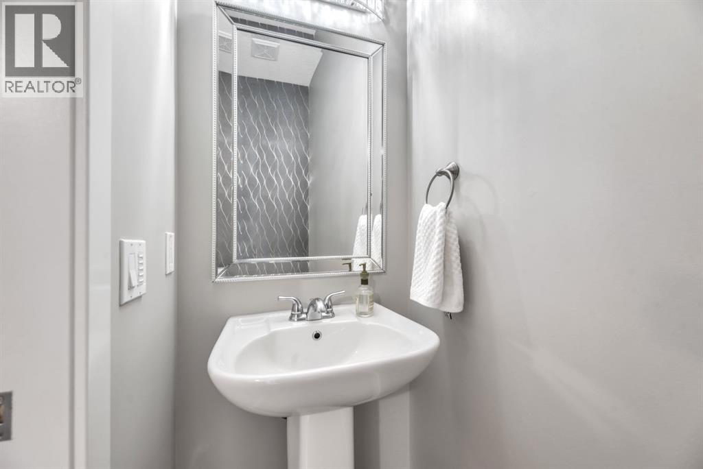 31 Mahogany Way SE, Calgary, Alberta  T3M 1N4 - Photo 16 - A2321351