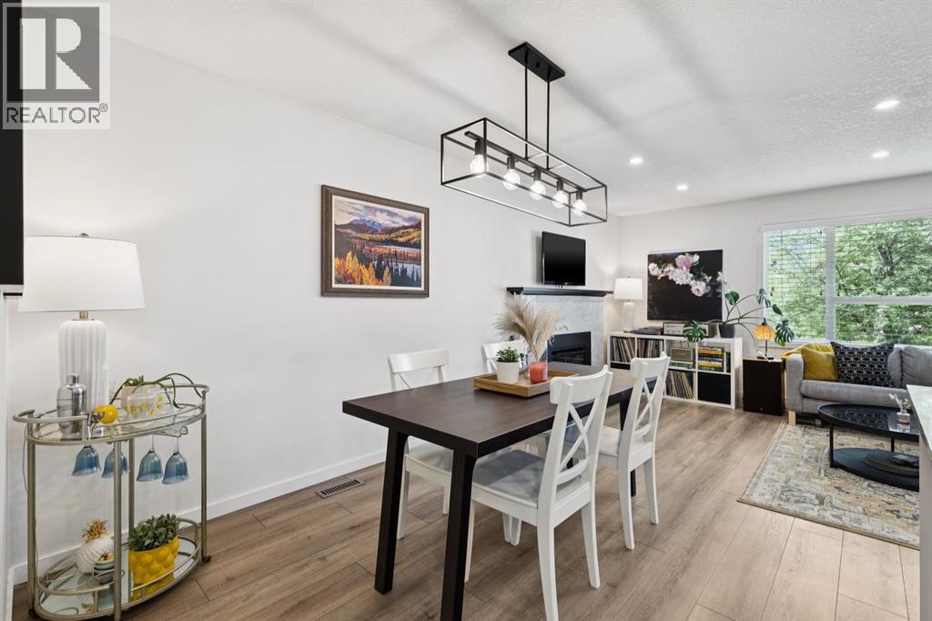 716 Cantree Road SW, Calgary, Alberta  T2W 2L5 - Photo 11 - A2324333