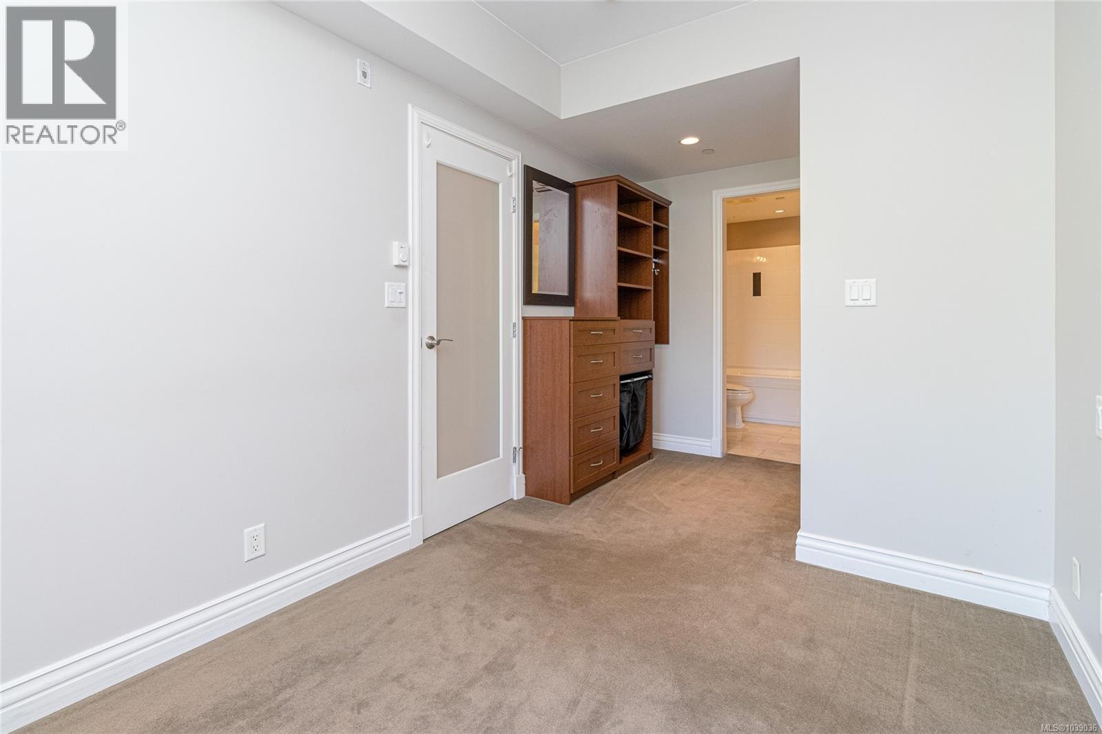 215 1325 Bear Mountain Pkwy, Langford, British Columbia  V9B 6T8 - Photo 35 - 1039036