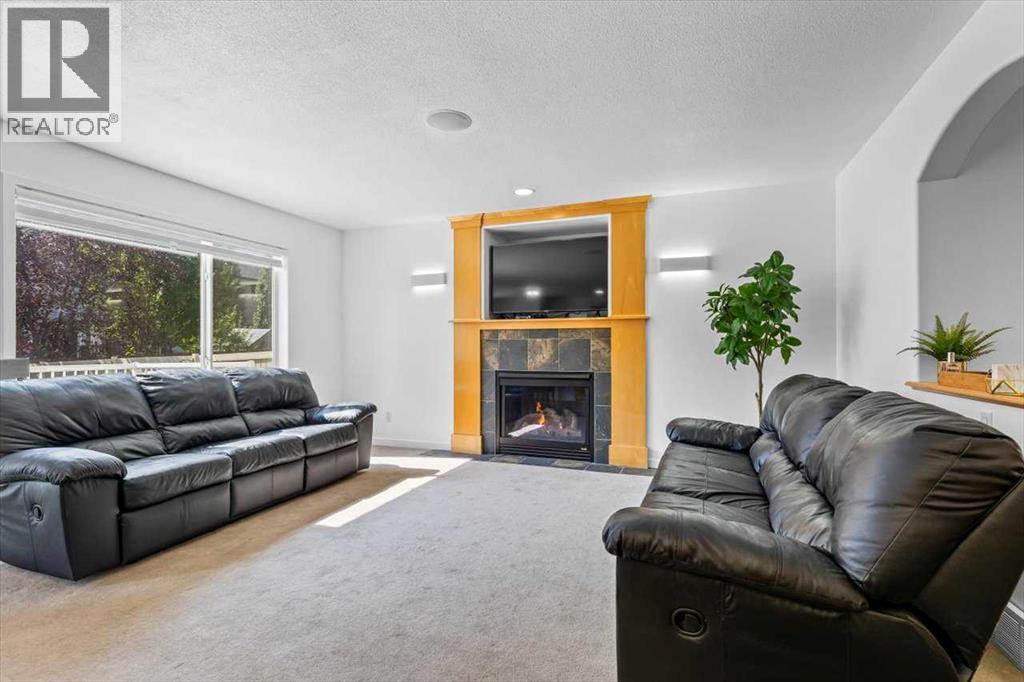 57 Everwillow Boulevard SW, Calgary, Alberta  T2Y 4G4 - Photo 13 - A2332921