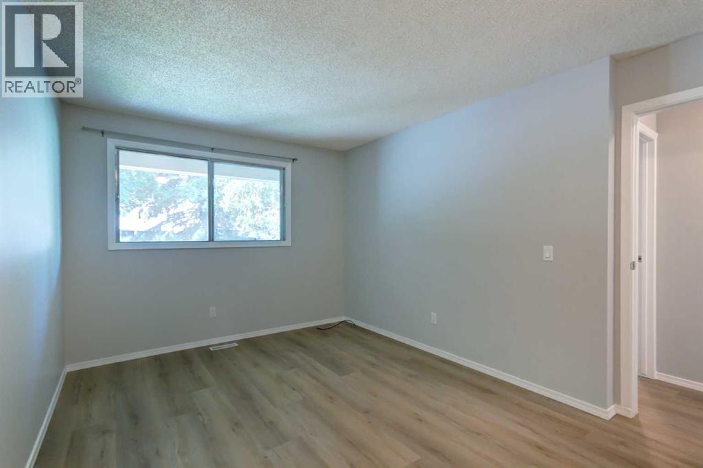 37, 3015 51 Street SW, Calgary, Alberta  T3E 6N5 - Photo 16 - A2334008