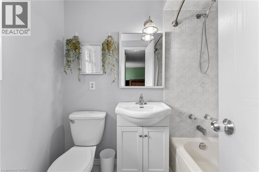 465 Beechwood Place Unit# 12, Waterloo, Ontario  N2T 2N8 - Photo 32 - 40857226