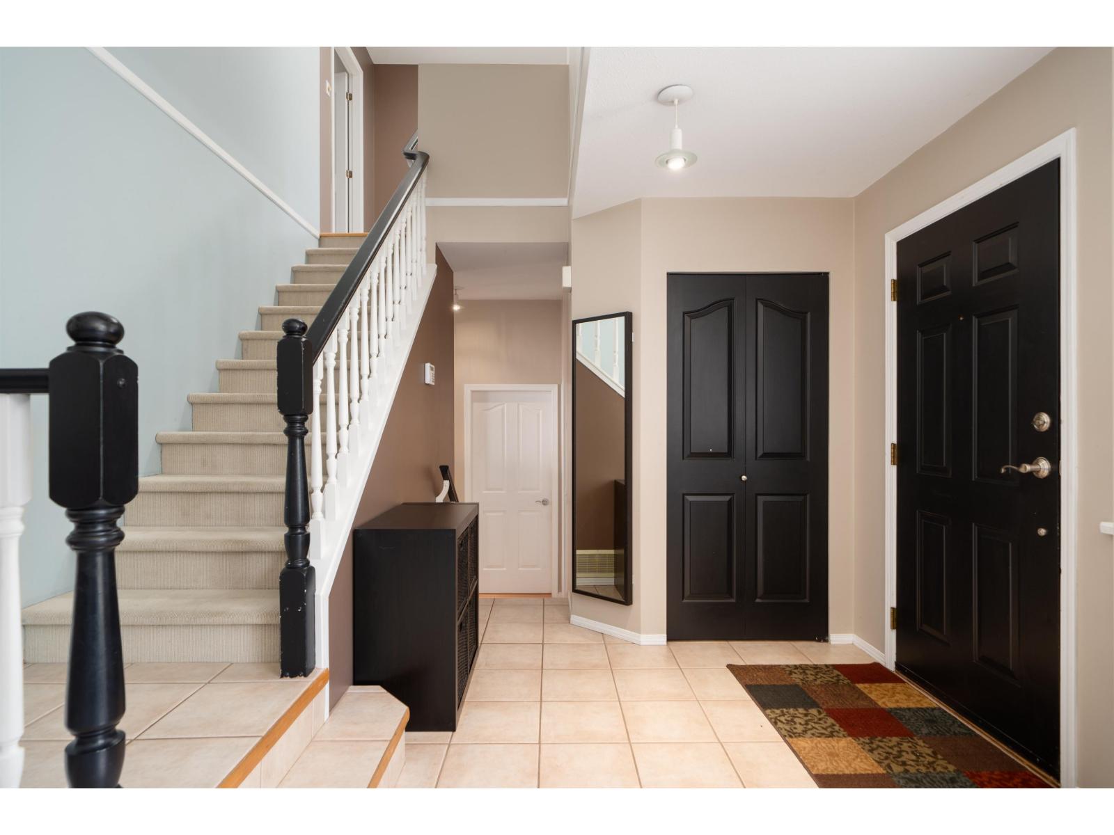 9477 209 Street, Langley, British Columbia  V1M 2H1 - Photo 4 - R3157611
