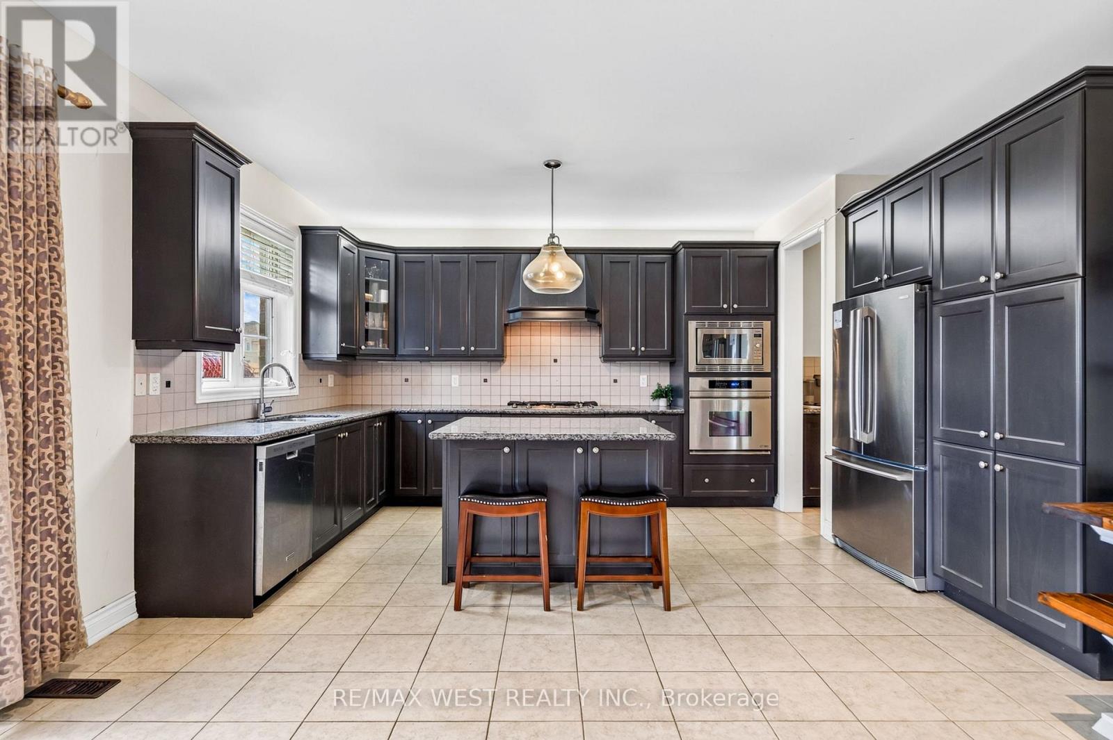 12 Oldham Street, Vaughan, Ontario  L4H 3N9 - Photo 4 - N13696948