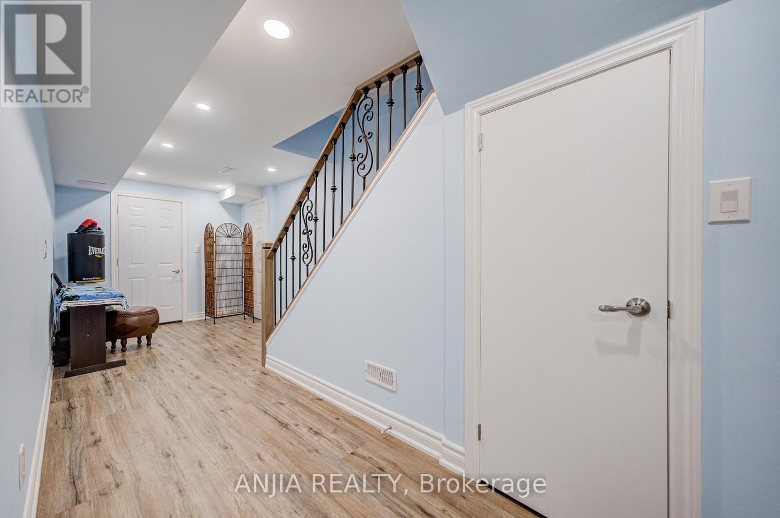 29 Butterwood Lane, Whitchurch-Stouffville, Ontario  L4A 0M7 - Photo 36 - N13697054