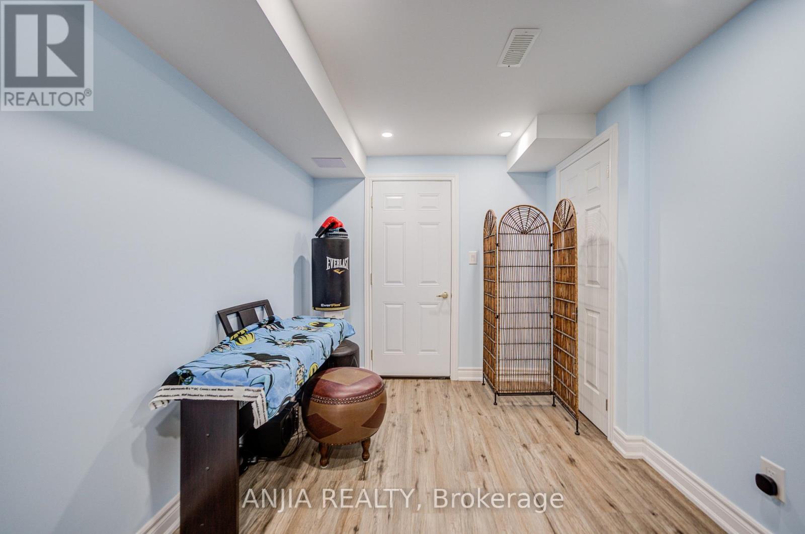 29 Butterwood Lane, Whitchurch-Stouffville, Ontario  L4A 0M7 - Photo 38 - N13697054