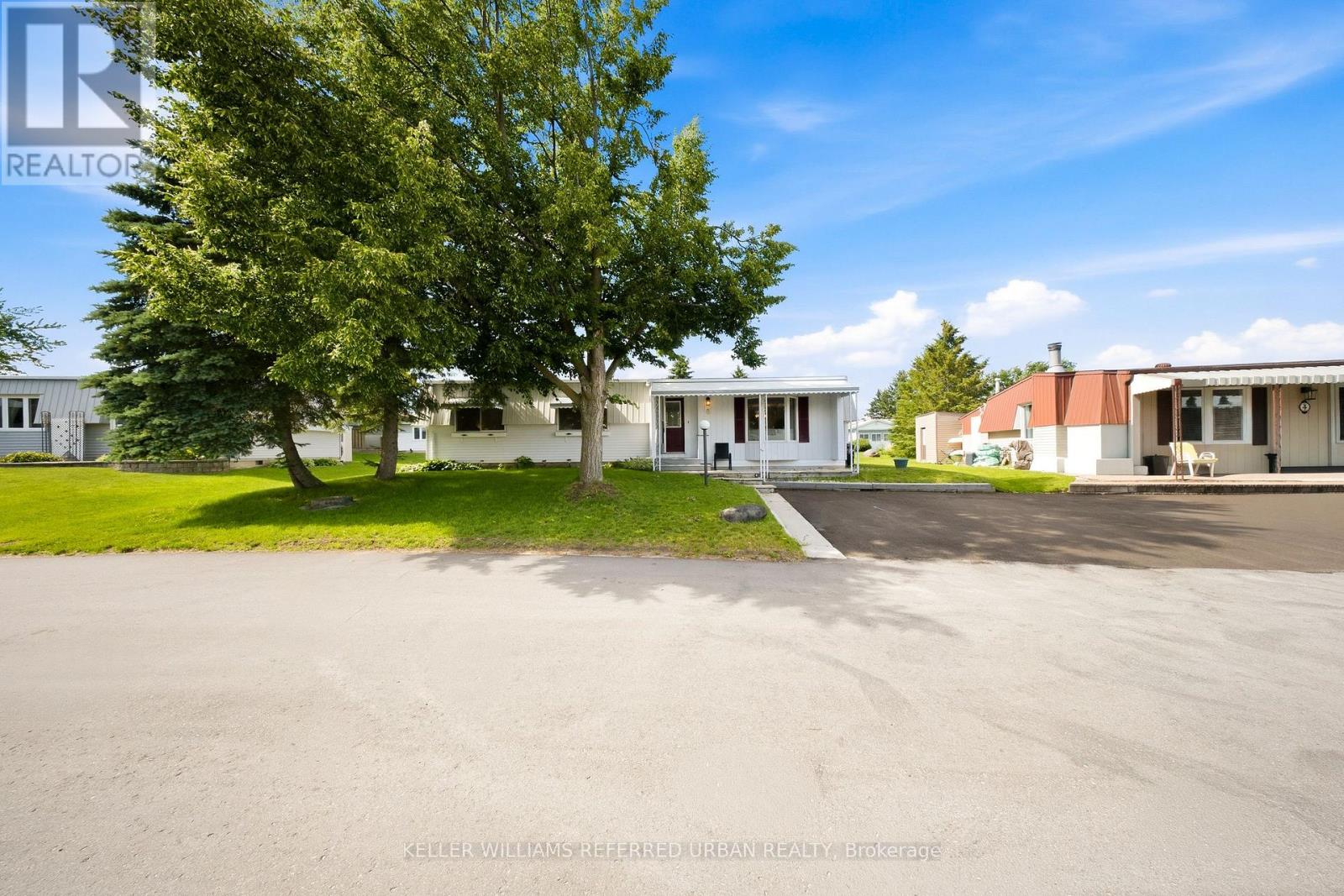 6 Gander Cove, Innisfil, Ontario  L9S 1R9 - Photo 4 - N13697060