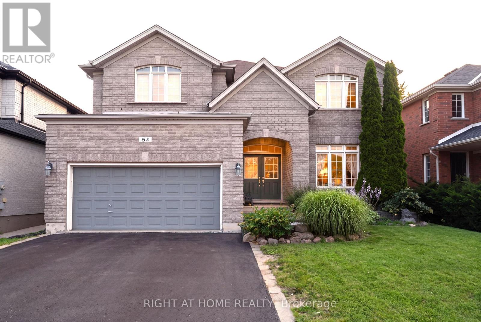 52 Prince William Way, Barrie, Ontario L4N 0Y9 - Photo 1 - S13696950