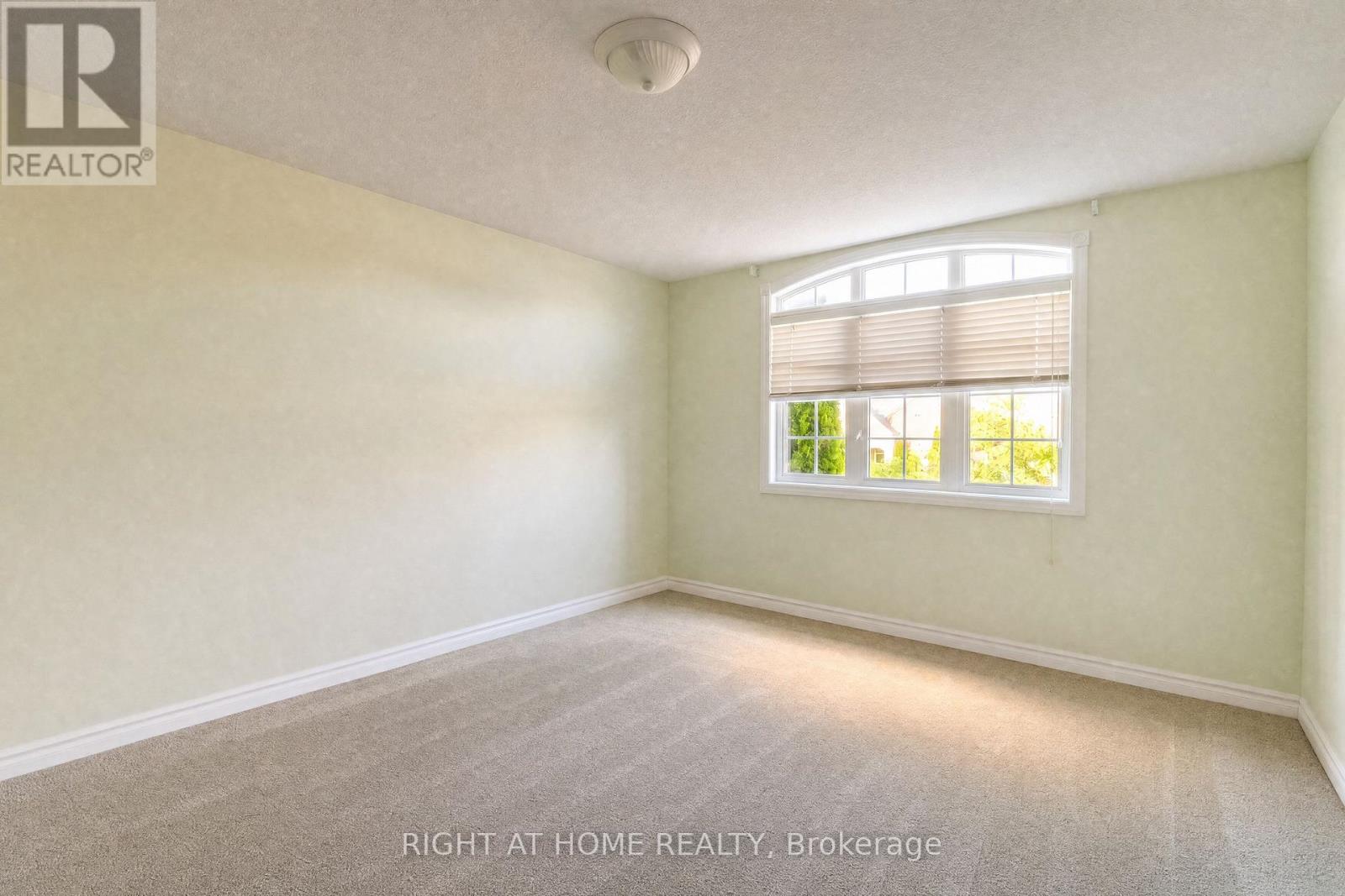 52 Prince William Way, Barrie, Ontario L4N 0Y9 - Photo 38 - S13696950